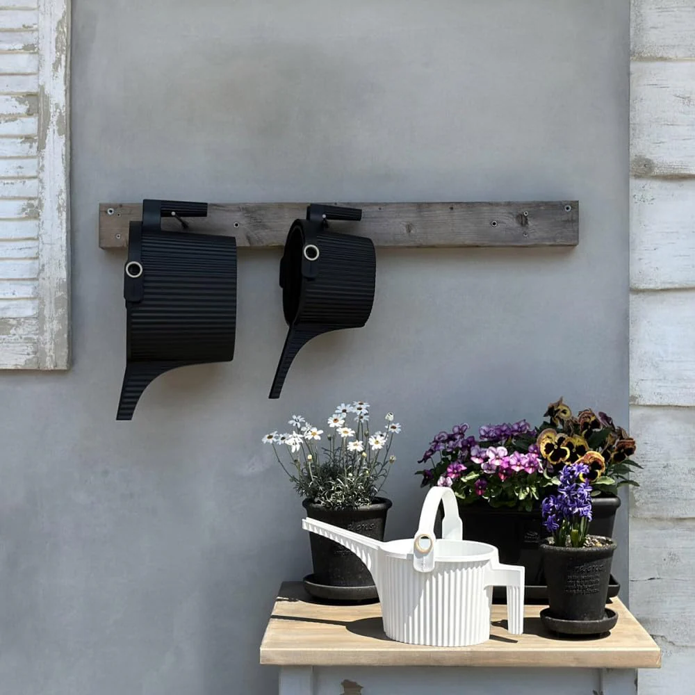 Hachiman Garden Beetle Watering can 5L - Red - Image 4