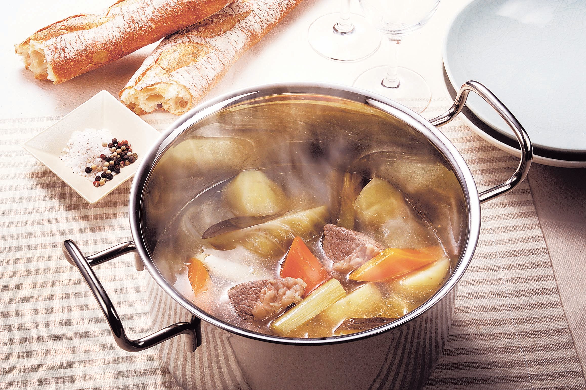 Miyazaki Hattori Geo Stew Pot 22cm - Image 3